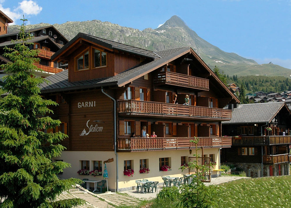 Hotel Slalom Беттмеральп Экстерьер фото